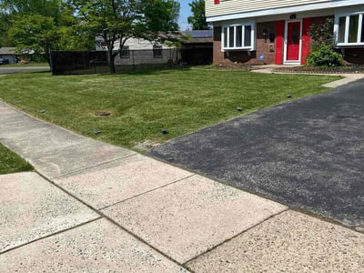 Lawn care service in Willingboro, 08046