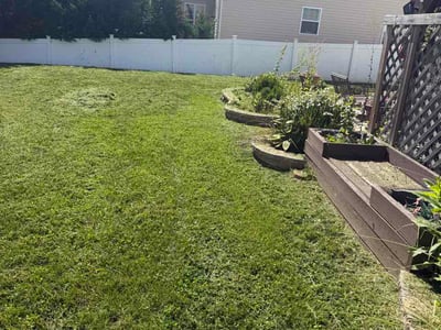 Lawn care service in Woodbridge, 22193