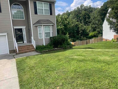 Lawn care service in Chester, 23831