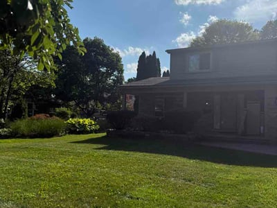 Lawn care service in Troy, 48085