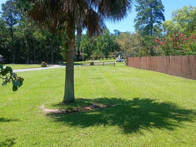 Lawn care service in Hinesville, 31313