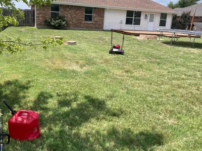 Lawn care service in Lavon, 75166