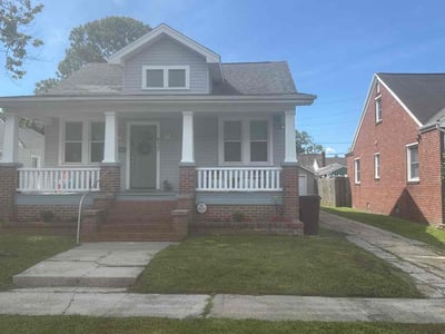 Lawn care service in Chesapeake, 23324