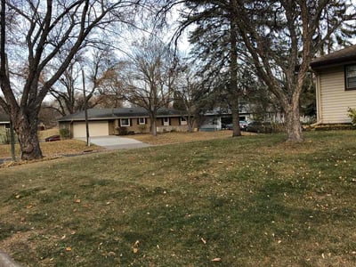 Lawn care service in , 