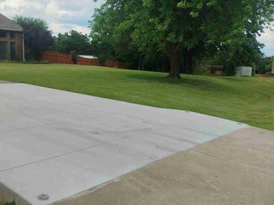 Lawn care service in Oklahoma City, 73150