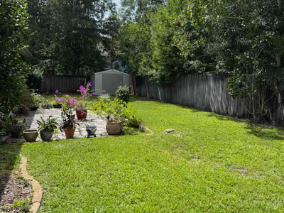 Lawn care service in Diamondhead, 39525
