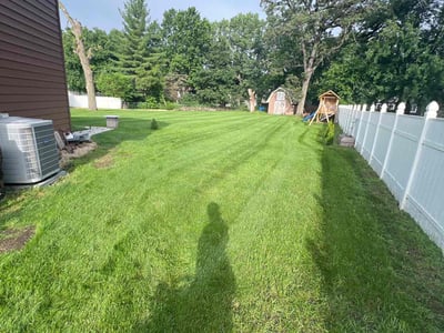 Lawn care service in Minneapolis, 55443
