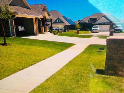 Lawn care service in Yukon, 73099