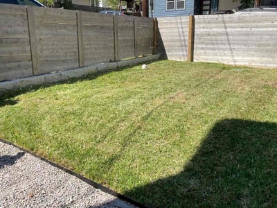 Lawn care service in Austin, 78702