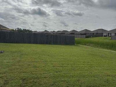 Lawn care service in Bixby, 74008