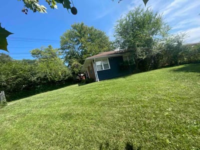 Lawn care service in Hyattsville, 20785