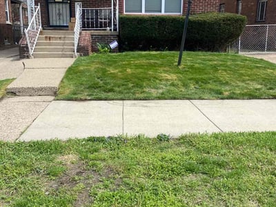 Lawn care service in Detroit, 48221