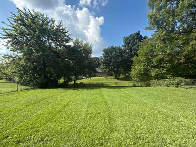 Lawn care service in Cincinnati, 45240