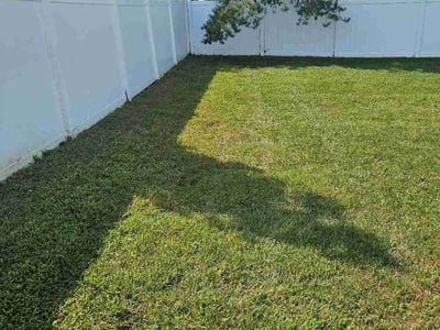 Lawn care service in Omaha, 68135