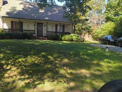Lawn care service in Delmar, 21875