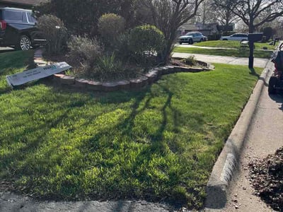 Lawn care service in Southfield, 48034