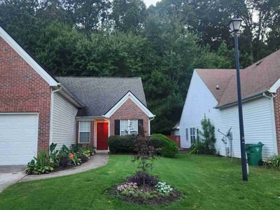 Lawn care service in Stonecrest, 30038