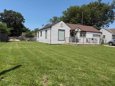 Lawn care service in Wichita, 67203