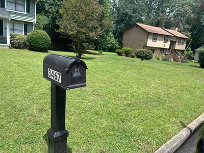 Lawn care service in Stonecrest, 30038