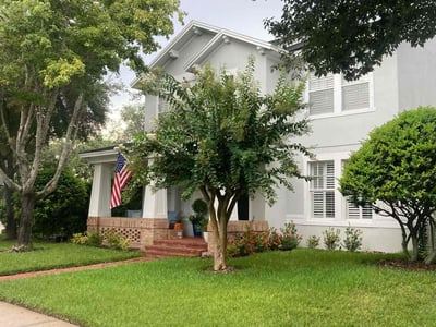 Lawn care service in Tampa, 33626