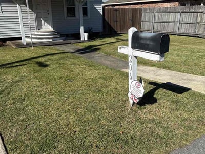 Lawn care service in Broussard, 70518