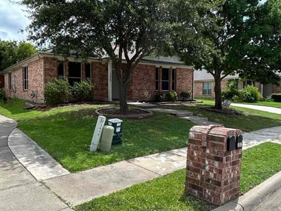 Lawn care service in Rockwall, 75032