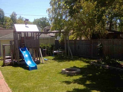 Lawn care service in Glenview, 60025