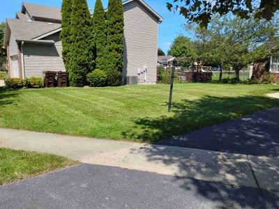 Lawn care service in Crown Point, 46307