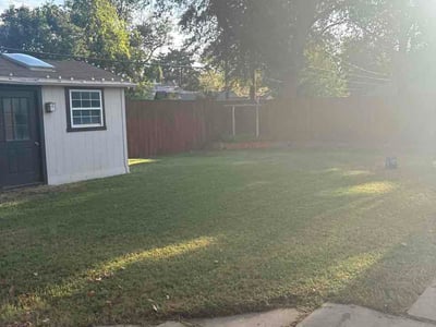 Lawn care service in Lubbock, 79410