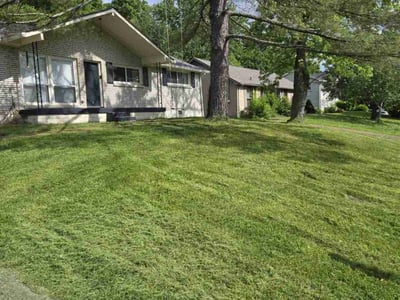 Lawn care service in Nashville, 37211
