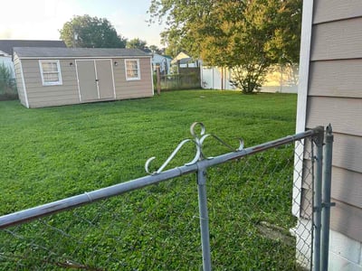 Lawn care service in Highland Springs, 23075