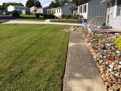 Lawn care service in Greensburg, 15601