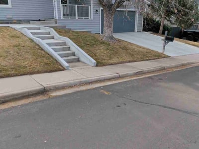 Lawn care service in Centennial, 80015