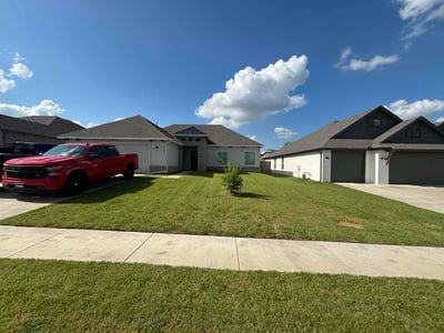 Lawn care service in Owasso, 74055