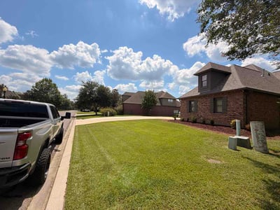 Lawn care service in Prairieville, 70769