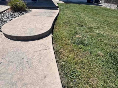 Lawn care service in Riverbank, 95367