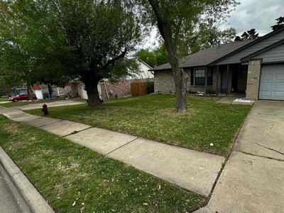 Lawn care service in Pflugerville, 78660