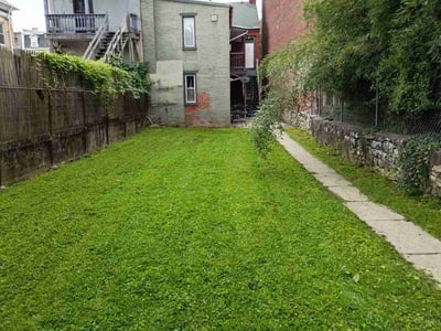 Lawn care service in Lancaster, 17603