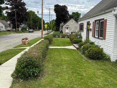 Lawn care service in Pompton Lakes, 07442