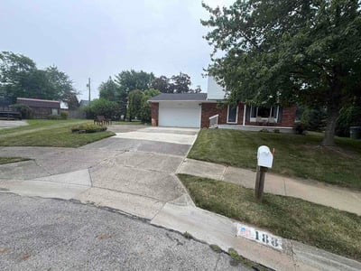 Lawn care service in Westerville, 43081