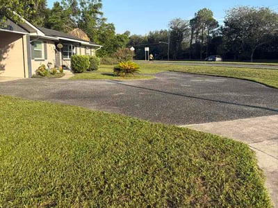 Lawn care service in Ocala, 34474