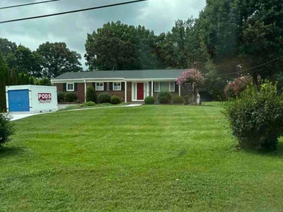 Lawn care service in Forest, 24551