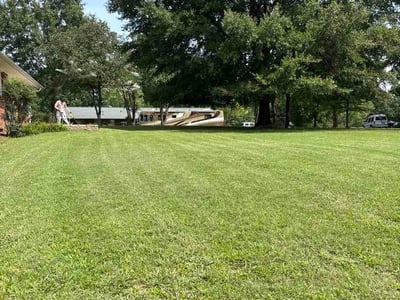 Lawn care service in Winston-Salem, 27103