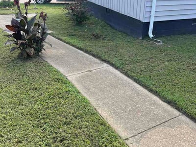 Lawn care service in Newport News, 23605