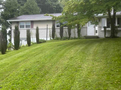 Lawn care service in Tobyhanna, 18466