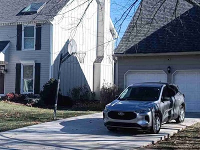 Lawn care service in Overland Park, 66209