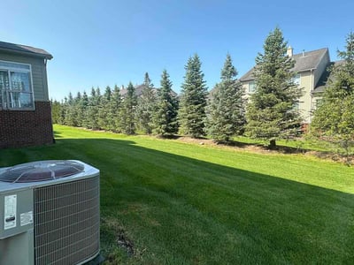 Lawn care service in South Lyon, 48178