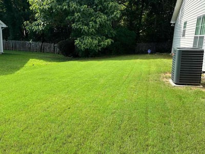 Lawn care service in Decatur, 30034