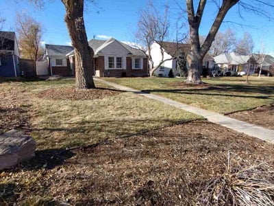 Lawn care service in Denver, 80220