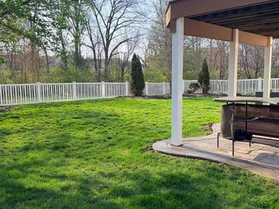 Lawn care service in O'Fallon, 63368